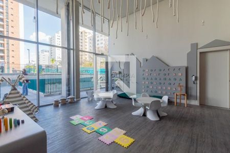 Apartamento à venda com 3 quartos, 175m² em Moema, São Paulo