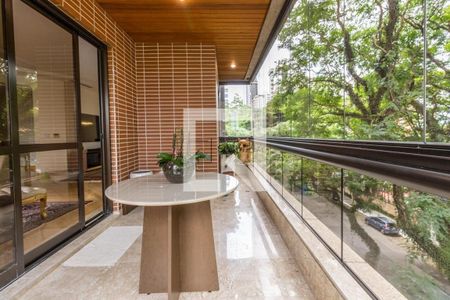 Apartamento à venda com 4 quartos, 275m² em Campo Belo, São Paulo