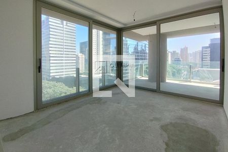 Apartamento à venda com 4 quartos, 335m² em Itaim Bibi, São Paulo