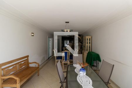 Sala de Jantar de casa à venda com 3 quartos, 370m² em Vila Granada, São Paulo