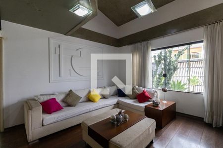 Sala de casa à venda com 3 quartos, 370m² em Vila Granada, São Paulo