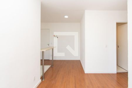 Sala de apartamento para alugar com 2 quartos, 43m² em Vila Itapegica, Guarulhos