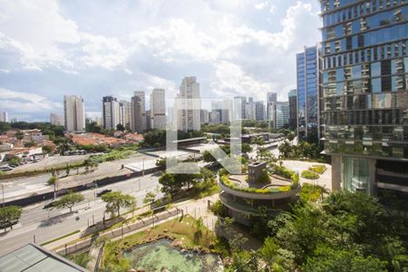 Vista de apartamento à venda com 3 quartos, 197m² em Jardim das Acacias, São Paulo