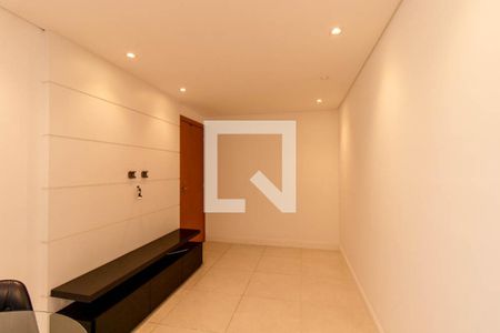 Sala de apartamento para alugar com 2 quartos, 46m² em Fanny, Curitiba