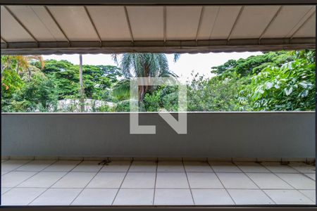 Varanda - Sala de casa à venda com 4 quartos, 710m² em Jardim Guedala, São Paulo