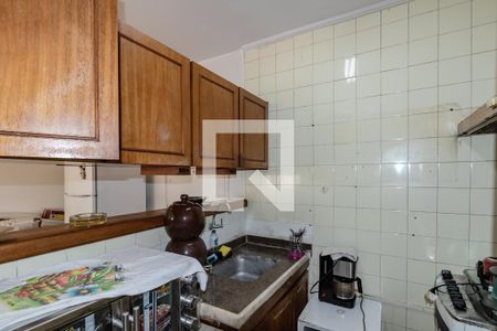 Cozinha de apartamento para alugar com 1 quarto, 50m² em Indianópolis, São Paulo