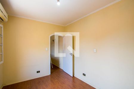 Quarto de casa para alugar com 1 quarto, 70m² em Vila Nossa Senhora das Vitorias, Mauá