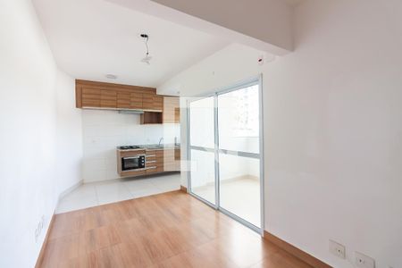 Sala  de apartamento à venda com 1 quarto, 38m² em Vila Osasco, Osasco