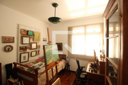 Quarto de apartamento à venda com 3 quartos, 95m² em Santo Antônio, Belo Horizonte