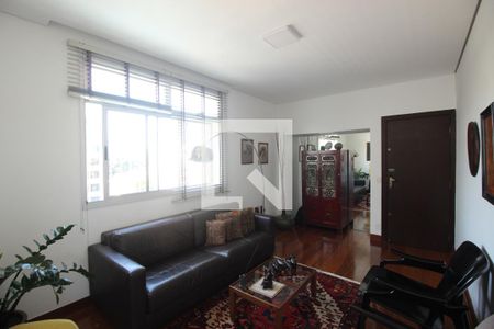 Sala de apartamento à venda com 3 quartos, 95m² em Santo Antônio, Belo Horizonte