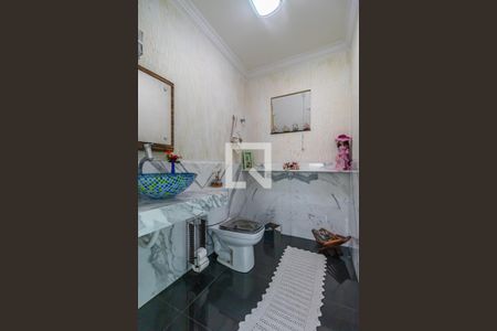 Lavabo de casa para alugar com 4 quartos, 320m² em Parque dos Camargos, Barueri