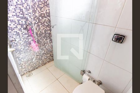 Casa à venda com 120m², 3 quartos e 2 vagas Casa à venda com 120m², 3 quartos e 2 vagasBanheiro da Suíte