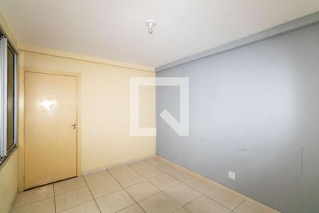 Sala de apartamento para alugar com 2 quartos, 43m² em Cosmos, Rio de Janeiro