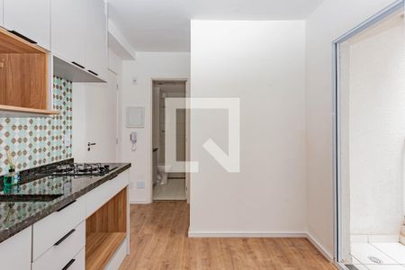 Sala e cozinha de apartamento para alugar com 2 quartos, 31m² em Ipiranga, São Paulo