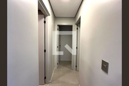 Corredor de apartamento para alugar com 2 quartos, 40m² em Parque Jabaquara, São Paulo