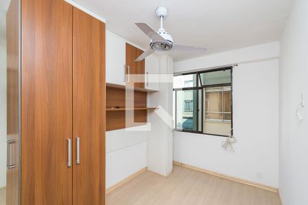 Quarto 1 de apartamento para alugar com 2 quartos, 45m² em Irajá, Rio de Janeiro