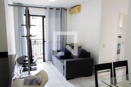 SALA de apartamento para alugar com 2 quartos, 50m² em Cambuí, Campinas