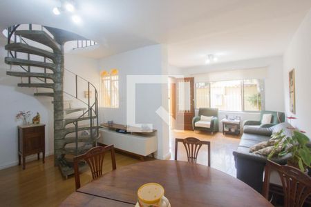 Sala de casa à venda com 4 quartos, 127m² em Vila Cruzeiro, São Paulo