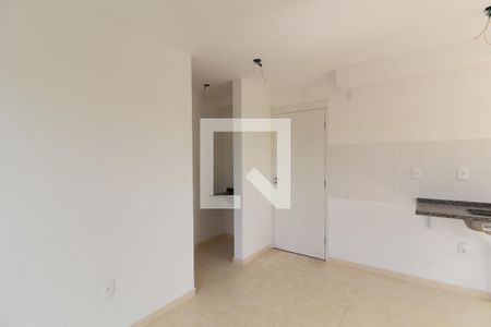 Sala de apartamento para alugar com 2 quartos, 38m² em Vila Carmosina, São Paulo