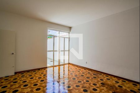 Sala 1 de casa para alugar com 3 quartos, 275m² em Vila Santa Teresa, Santo André