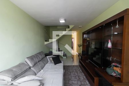 Sala de casa à venda com 3 quartos, 198m² em Vila Rio Branco, São Paulo