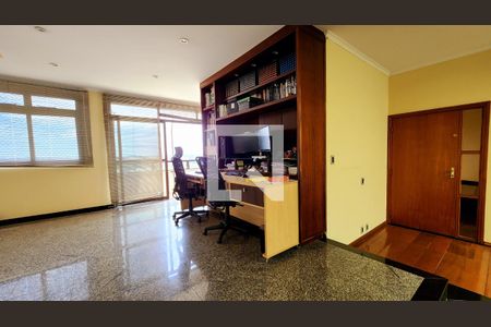 Sala de apartamento para alugar com 5 quartos, 345m² em Centro, Jundiaí