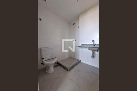 Banheiro de kitnet/studio à venda com 1 quarto, 40m² em Ingá, Niterói