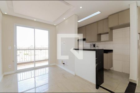 Sala de apartamento para alugar com 2 quartos, 55m² em Vila Galvão, Guarulhos