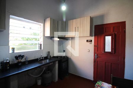 Sala/Cozinha de casa para alugar com 1 quarto, 30m² em Baeta Neves, São Bernardo do Campo