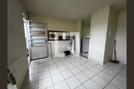 Sala de apartamento para alugar com 2 quartos, 46m² em Vista do Sol, Belo Horizonte