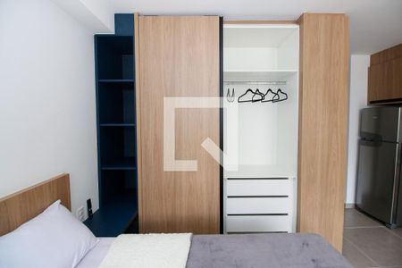 Sala / Quarto / Cozinha de kitnet/studio à venda com 1 quarto, 25m² em Vila Andrade, São Paulo