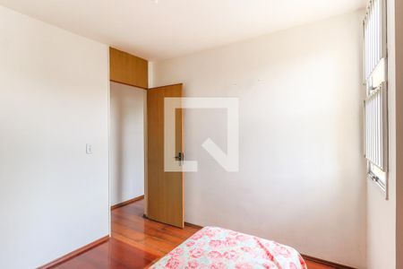 Quarto 1 de apartamento à venda com 2 quartos, 62m² em Jardim Santa Josefina, São Paulo