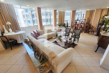 Sala de apartamento à venda com 4 quartos, 247m² em Copacabana, Rio de Janeiro