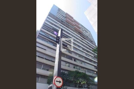 Apartamento à venda com 2 quartos, 120m² em Cerqueira César, São Paulo