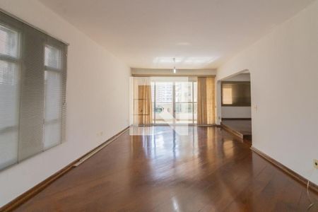 Apartamento à venda com 2 quartos, 221m² em Vila Uberabinha, São Paulo