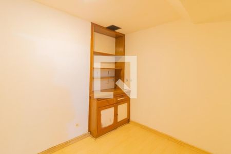 Apartamento à venda com 2 quartos, 221m² em Vila Uberabinha, São Paulo