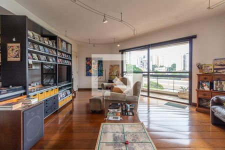 Apartamento à venda com 2 quartos, 124m² em Pinheiros, São Paulo