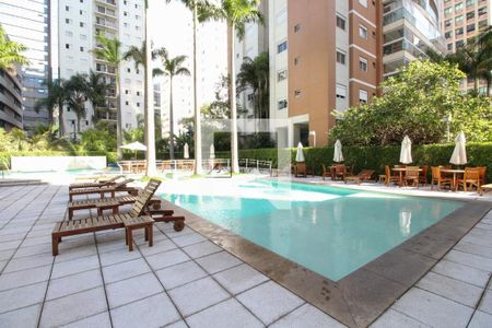 Apartamento à venda com 3 quartos, 93m² em Vila Olímpia, São Paulo