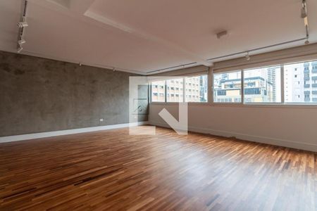 Apartamento à venda com 2 quartos, 107m² em Itaim Bibi, São Paulo