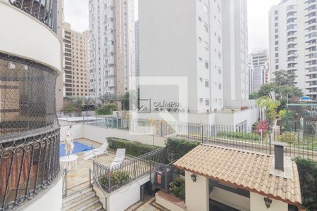 Apartamento à venda com 3 quartos, 100m² em Moema, São Paulo