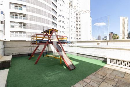 Apartamento à venda com 3 quartos, 110m² em Sumaré, São Paulo