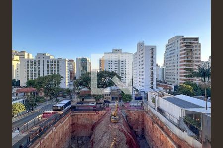 Apartamento à venda com 3 quartos, 123m² em Cerqueira César, São Paulo