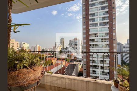 Apartamento à venda com 3 quartos, 135m² em Sumaré, São Paulo