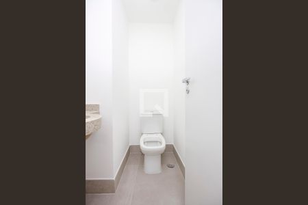 Lavabo de apartamento à venda com 2 quartos, 74m² em Itaim Bibi, São Paulo