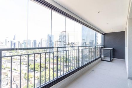 Apartamento à venda com 2 quartos, 68m² em Vila Cordeiro, São Paulo