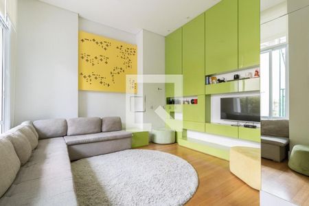 Apartamento à venda com 3 quartos, 157m² em Vila Nova Conceição, São Paulo