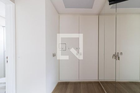 Apartamento à venda com 3 quartos, 157m² em Vila Nova Conceição, São Paulo