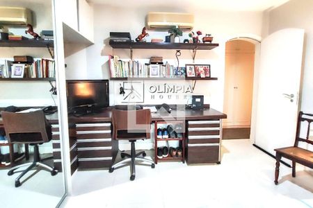 Apartamento à venda com 3 quartos, 173m² em Pacaembu, São Paulo