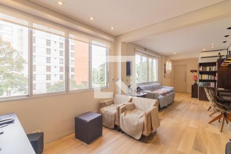 Apartamento à venda com 3 quartos, 142m² em Jardim Europa, São Paulo