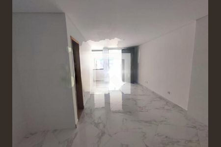 Casa à venda com 3 quartos, 140m² em Vila Marieta, São Paulo